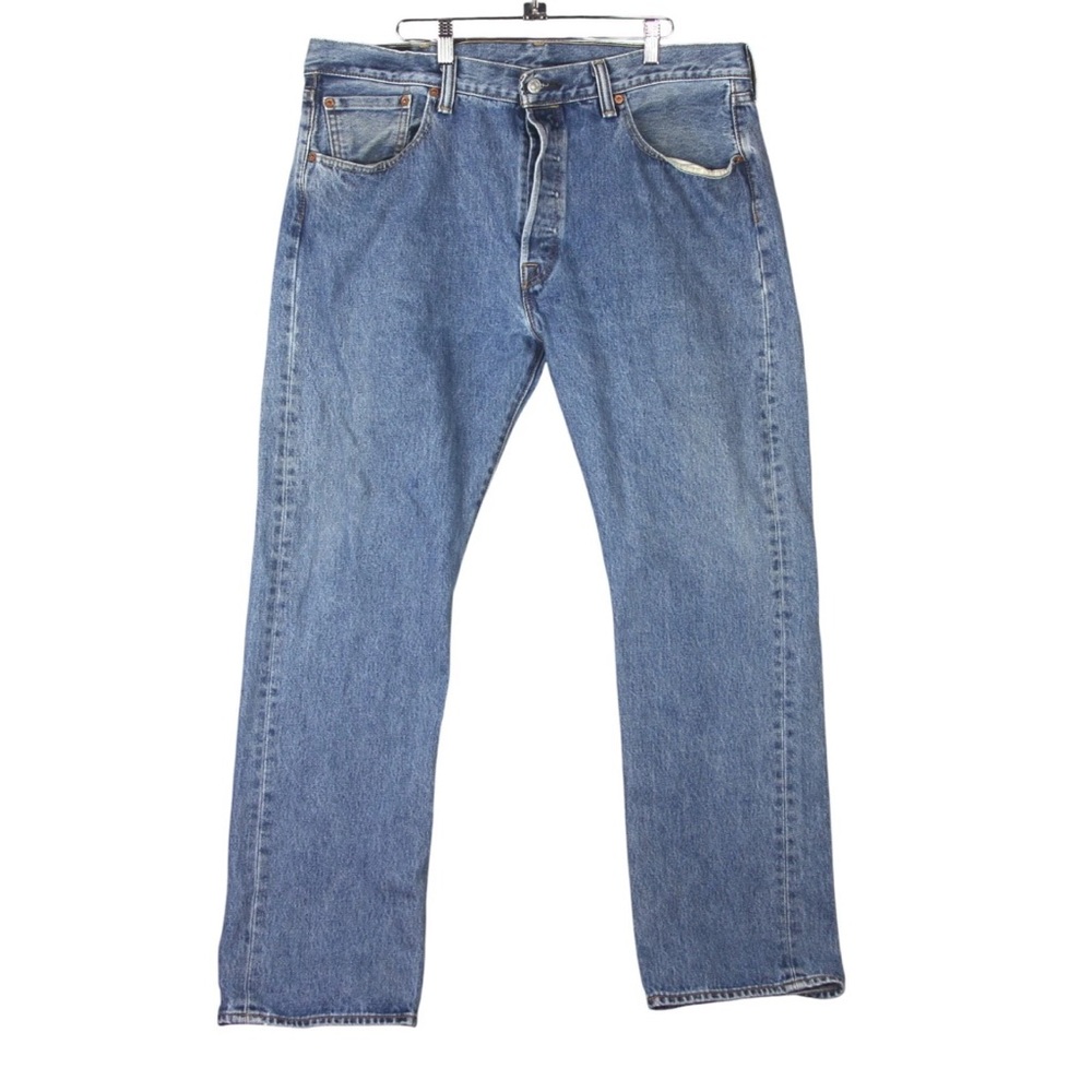 Levis 501 Jeans Mens 38x32 Blue Denim Button Fly Washout Straight Leg